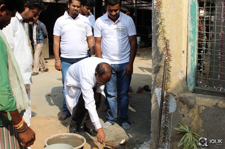 Yamaleela-2-Movie-Team-Swachh-Bharath-Program-at-Niloufer-Hospital